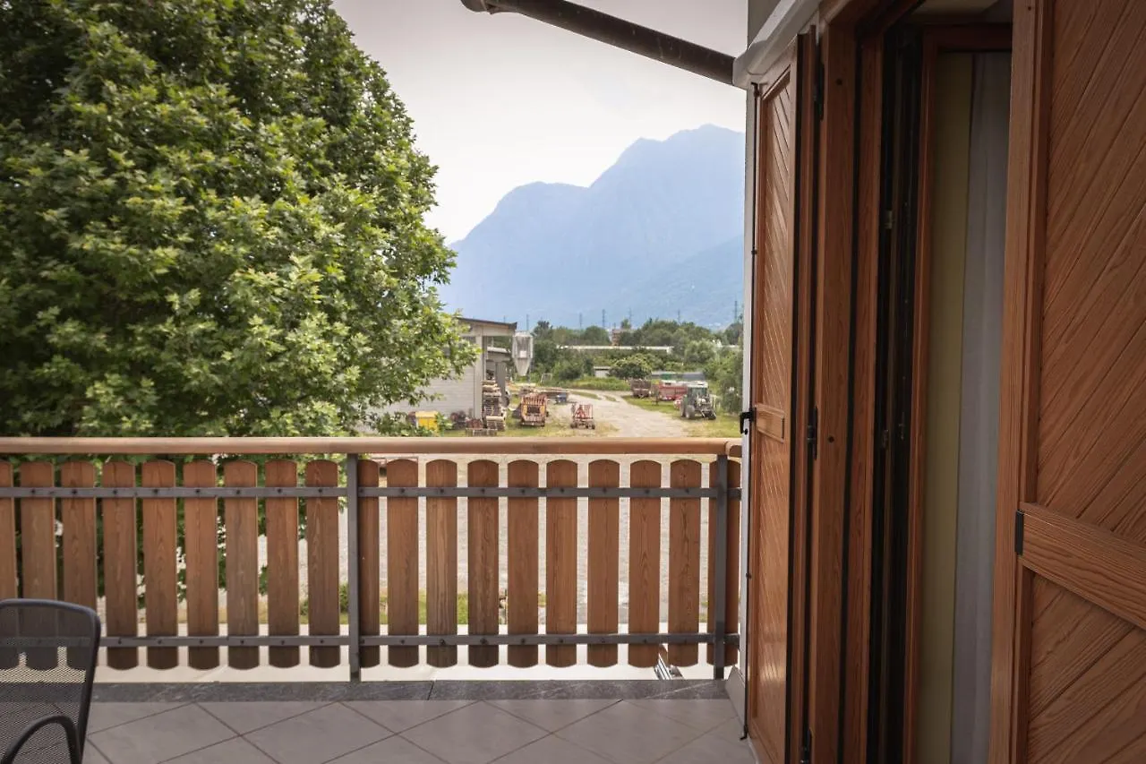 Alloggio per agriturismo Agriturismo la campagnola Gordona Italia